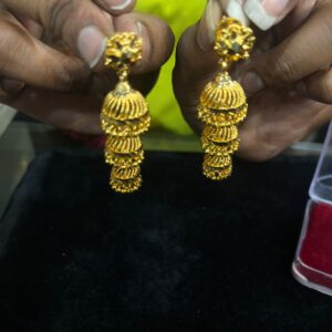 Women Jhumkis