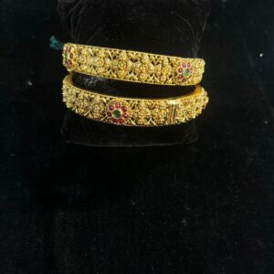 Women Traditional Kadha