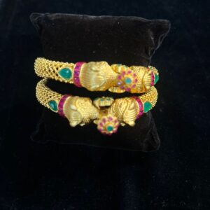 Women Traditional Kadha