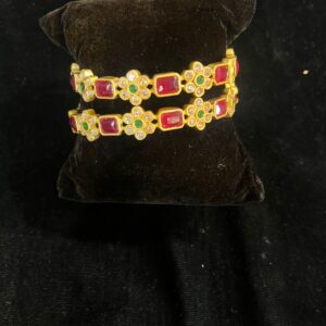 Women Traditional Pearl Bangles