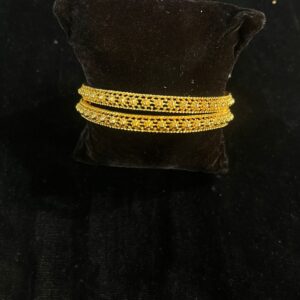 Women Traditional Pearl Bangles